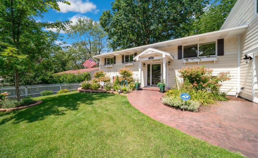 3_506 Washington (exterior) (3)