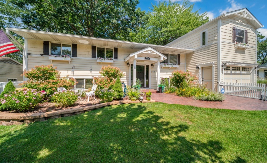 2_506 Washington (exterior) (4)