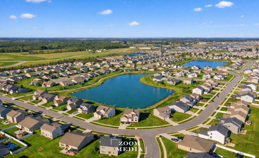 43-web-or-mls-Rose Garden Cedar Lake