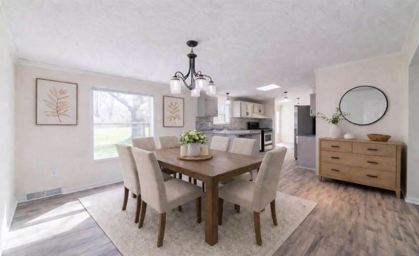 Dinning Room Staged