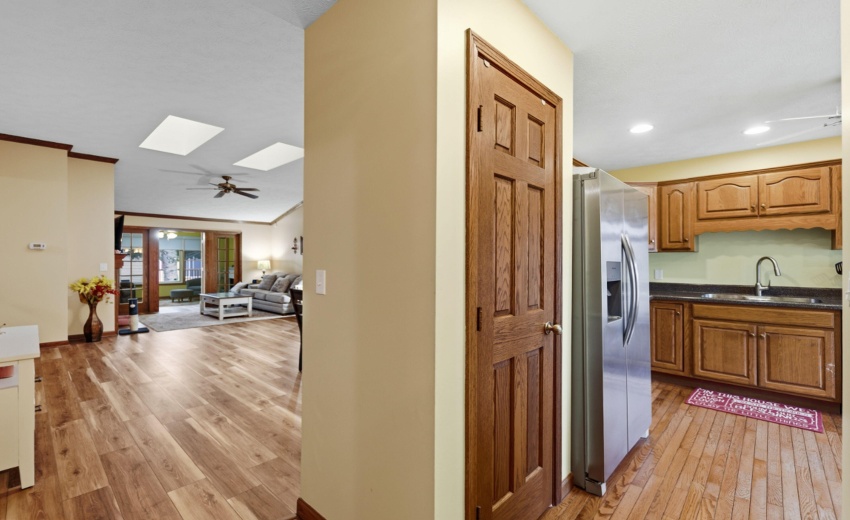 712 Dogwood Ct. - 02