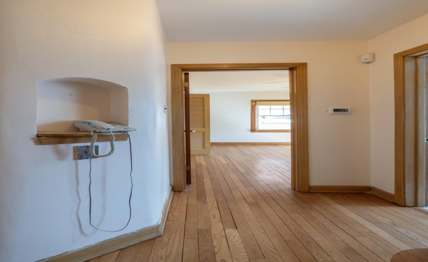 1221 W 142nd East Chicago-28