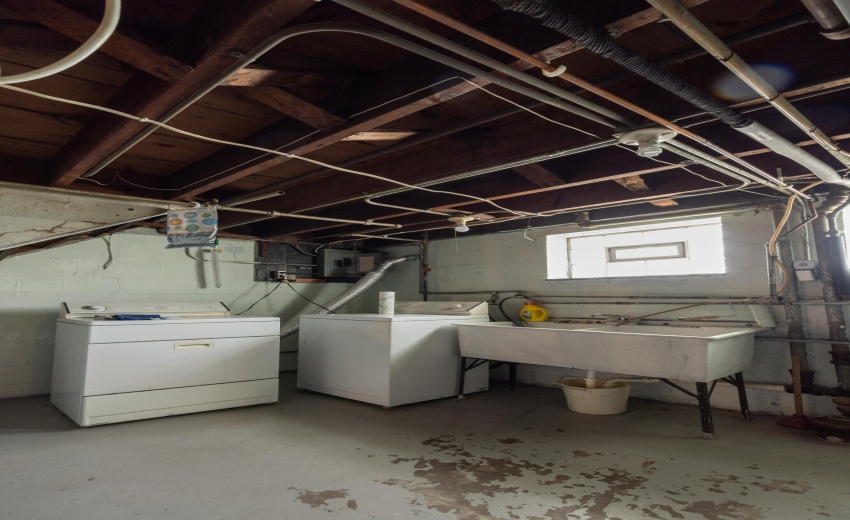 1221 W 142nd East Chicago-52