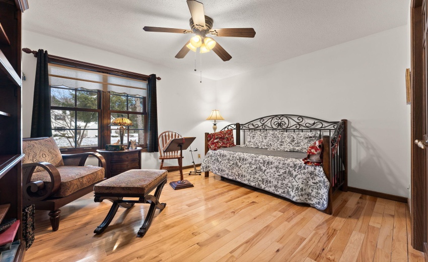 22-web-or-mls-DSC09135