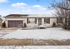 6386 Michael Drive, Portage, Indiana, 4 Bedrooms Bedrooms, 9 Rooms Rooms,3 BathroomsBathrooms,Residential,For Sale,Michael,NRA836121 6386 Michael Drive, Portage, Indiana, 4 Bedrooms Bedrooms, 9 Rooms Rooms,3 BathroomsBathrooms,Residential,For Sale,Michael,NRA836121