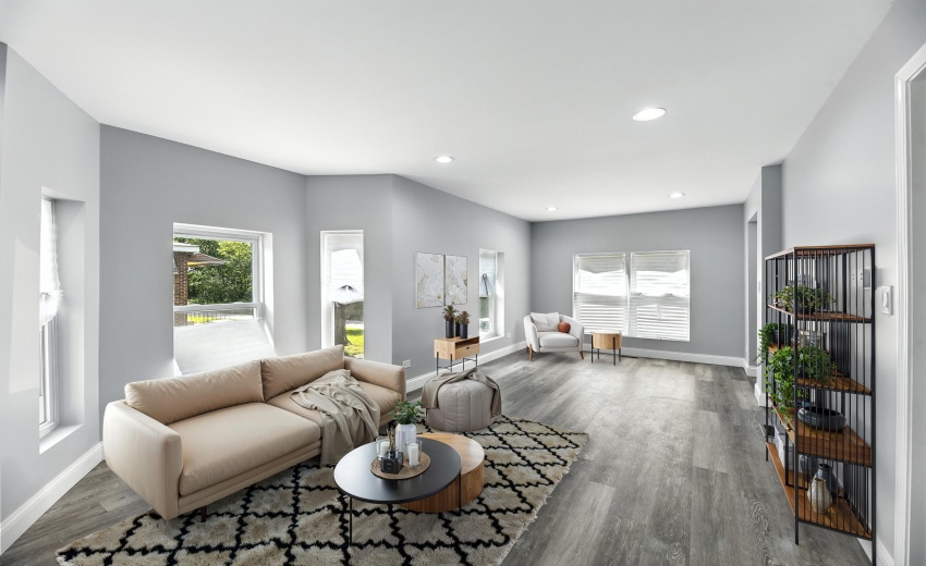 24_840_e_25th_ave_003_grb_08_29_2025