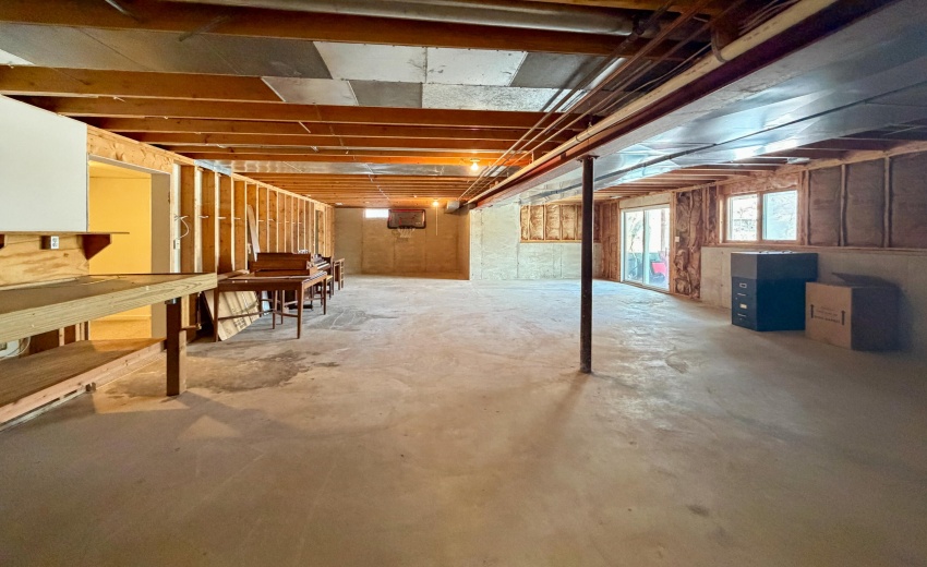 Unfinished Walk-out Basement