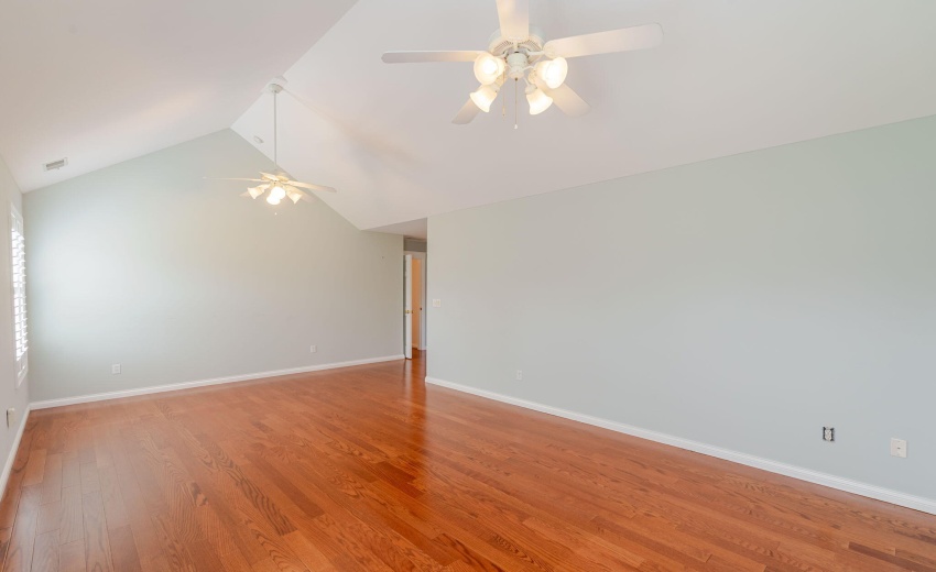 45-web-or-mls-SON05240-HDR