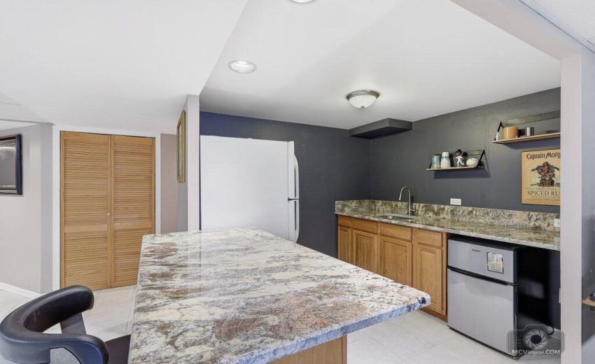 025-1541198thAvenue-Dyer-IN-46311-SMALL