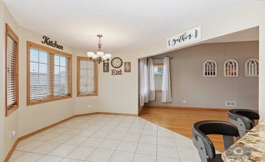 013-1541198thAvenue-Dyer-IN-46311-SMALL