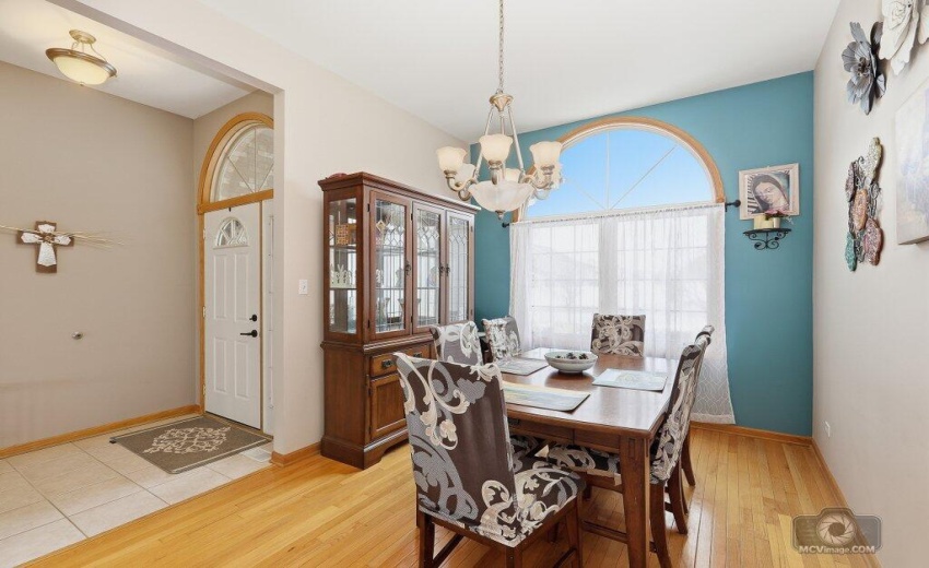 014-1541198thAvenue-Dyer-IN-46311-SMALL