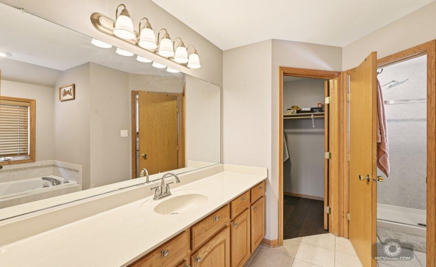 019-1541198thAvenue-Dyer-IN-46311-SMALL