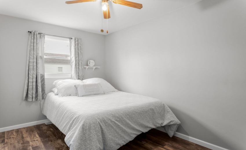 Primary Bedroom Detail