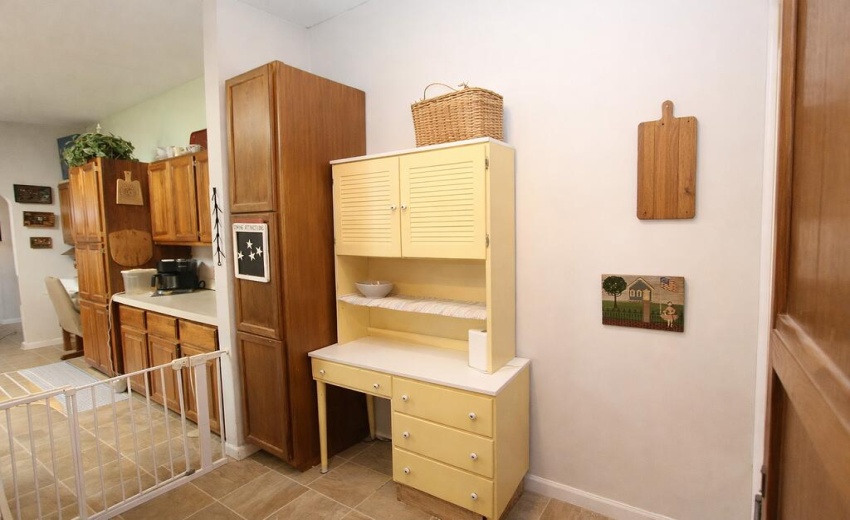 1392 W 300 North kitchen utility room