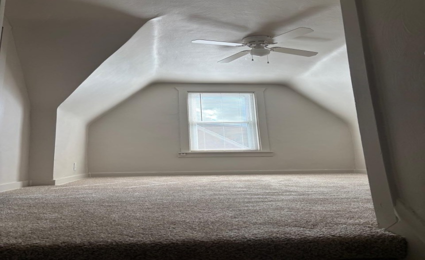 Studio Living room - top of stairs