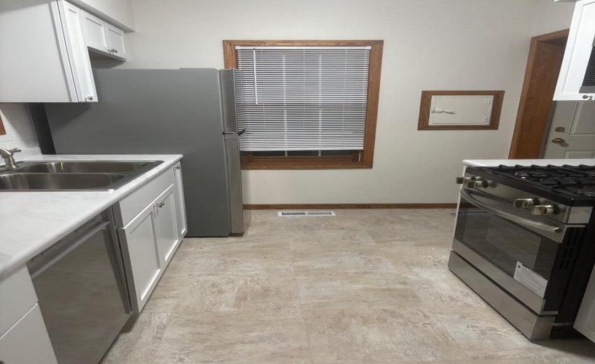 Galley Kitchen blind closed