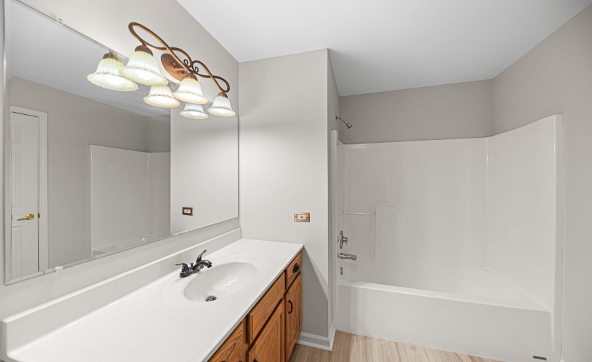 11-web-or-mls-DDP_6370