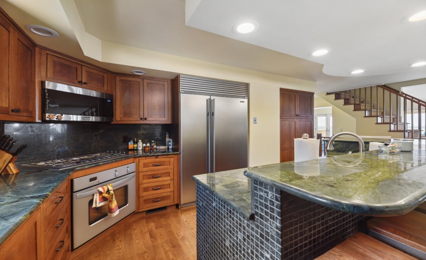 7_grb_03_30_2026_13300