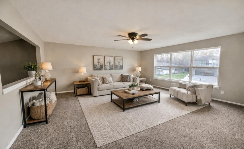 E31CC7A7-7B25-4DEA-9DAC-C5F4E6D28044