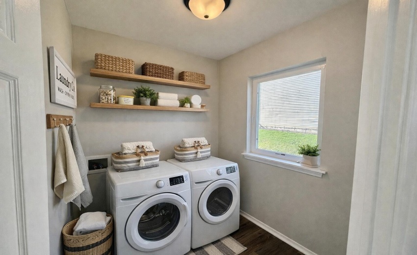 A5DEC702-C60D-4AB6-AC23-77F0D336A103