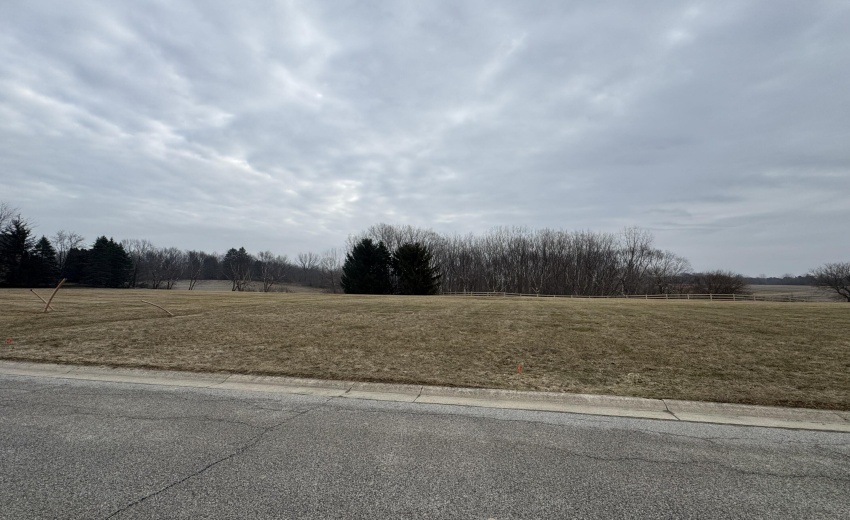 Lot 3