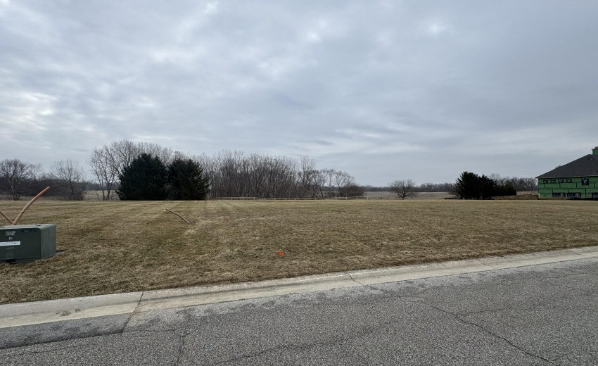Lot 2