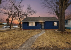 5207 4th Place, Gary, Indiana, 3 Bedrooms Bedrooms, 5 Rooms Rooms,1 BathroomBathrooms,Residential,For Sale,4th,NRA836348