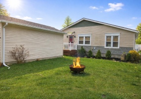 5027 Woodland Drive, Knox, Indiana, 4 Bedrooms Bedrooms, 9 Rooms Rooms,2 BathroomsBathrooms,Residential,For Sale,Woodland,NRA836356
