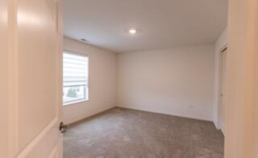 1792E110thLnbedroom2