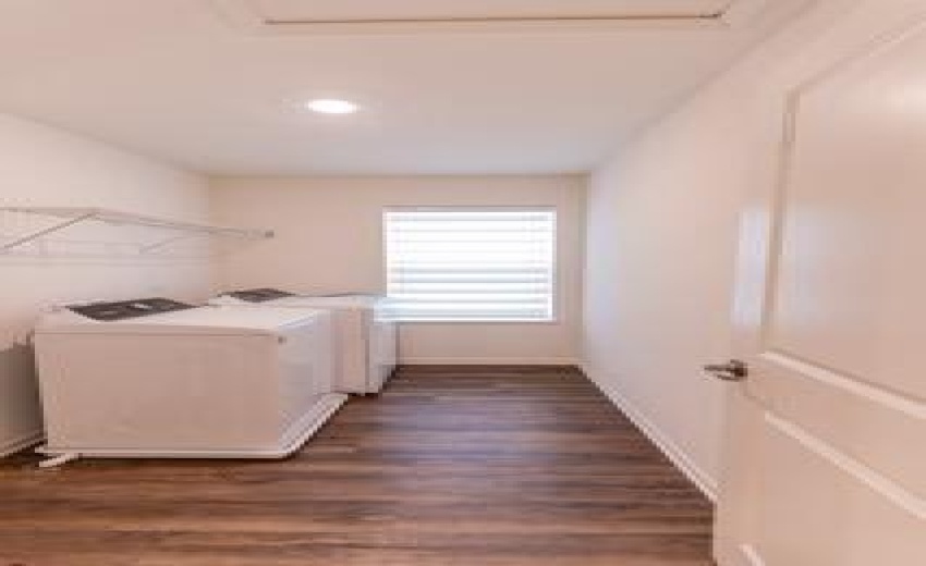 1792Laundryroom