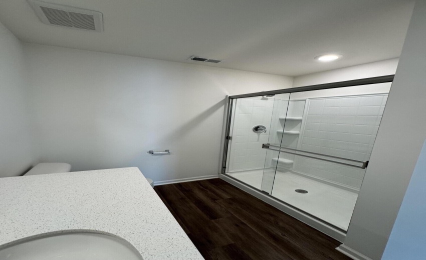 1792Masterbath