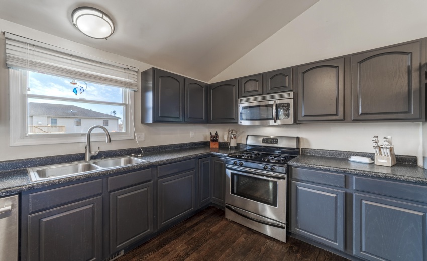 EKitchenIndianTrail0044