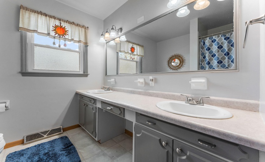 18-web-or-mls-DSC08941