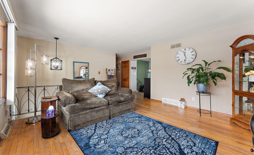 8-web-or-mls-DSC08956