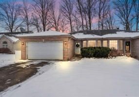 1995 Texas Street, Chesterton, Indiana, 3 Bedrooms Bedrooms, 6 Rooms Rooms,2 BathroomsBathrooms,Residential,For Sale,Texas,NRA834245