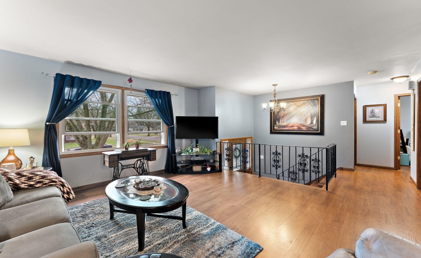 8-web-or-mls-DSC04238