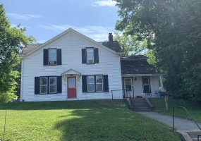255 College Avenue, Valparaiso, Indiana, ,Residential Income,For Sale,College,NRA836445