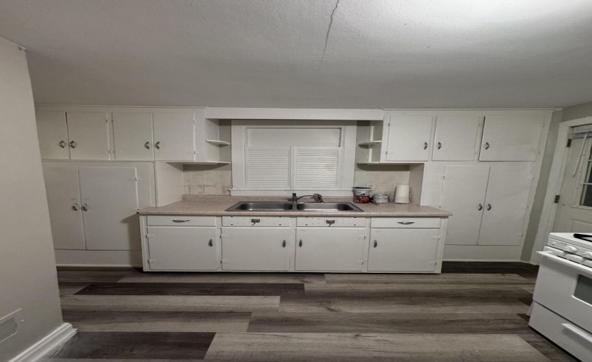 E45E7C9F-F132-4C54-835E-E2ED633DC81C