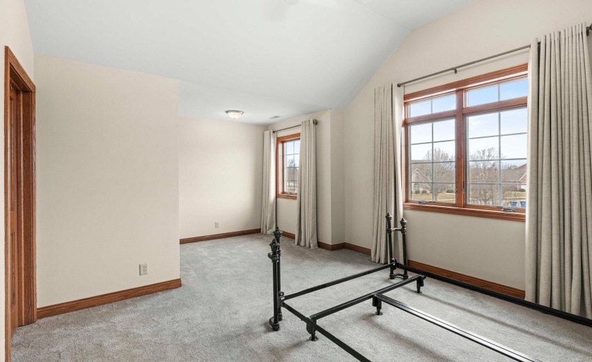 12-web-or-mls-DSC02412