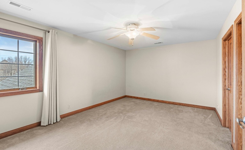 11-web-or-mls-DSC02402