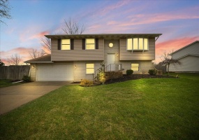 14400 Riskin Road, Cedar Lake, Indiana, 4 Bedrooms Bedrooms, 8 Rooms Rooms,2 BathroomsBathrooms,Residential,For Sale,Riskin,NRA836499