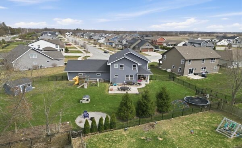 134190941940778984_134190941905377762_DJ