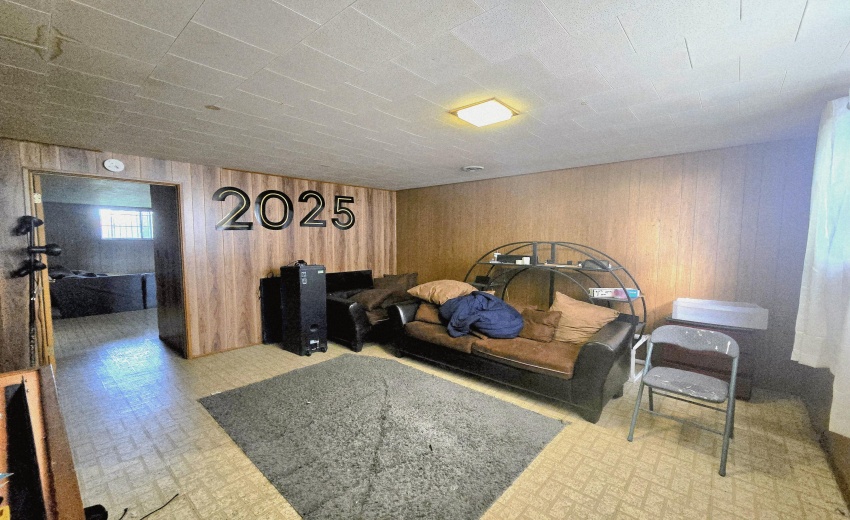 basement_sitting_room