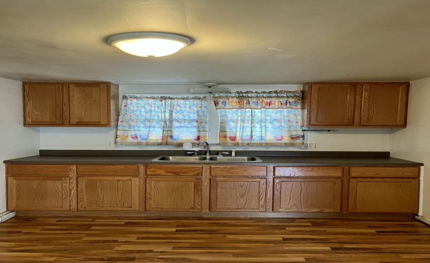 58623E4F-86C0-40D6-B846-B0D28B755B25_1_2