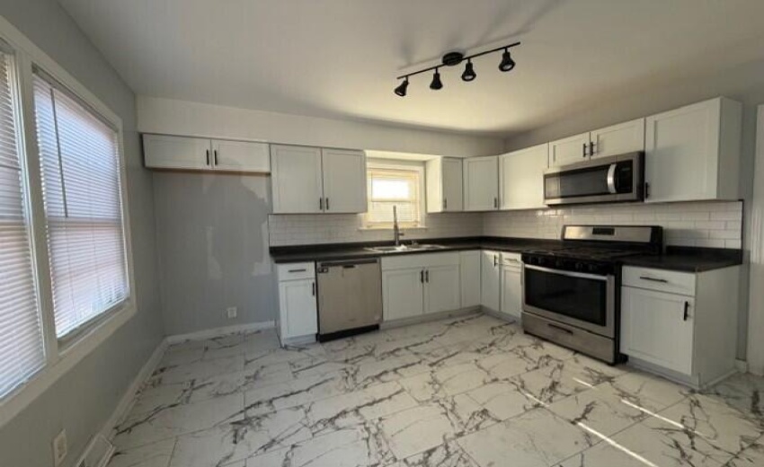 46070541-f6b6-40b4-82ef-272712d85158