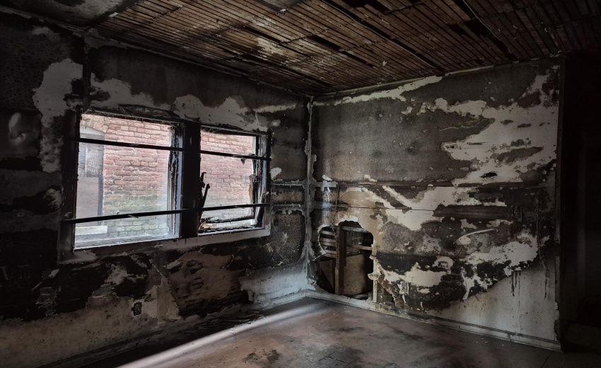 Lowe Level Livingroom