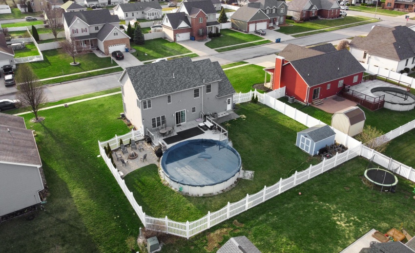 DAD870C7-806D-4DA8-8712-8F3B17FDAD39