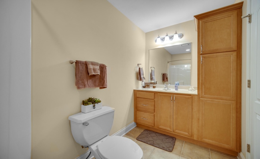 E243C8BF-FDF3-4BB3-8B90-8A196F581BCE