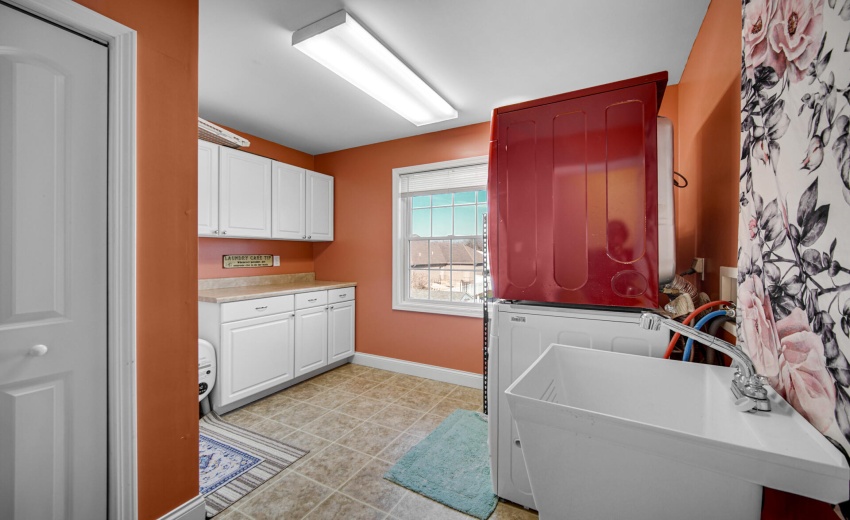 CEA1593F-887B-4CA1-865C-06CFB2647DBD