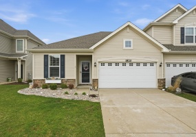 1820 110th Place, Crown Point, Indiana, 2 Bedrooms Bedrooms, 6 Rooms Rooms,2 BathroomsBathrooms,Residential,For Sale,110th,NRA836601